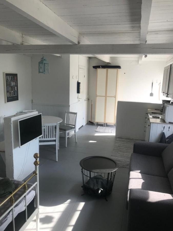 Galleriet Bnb Stenkyrka Экстерьер фото
